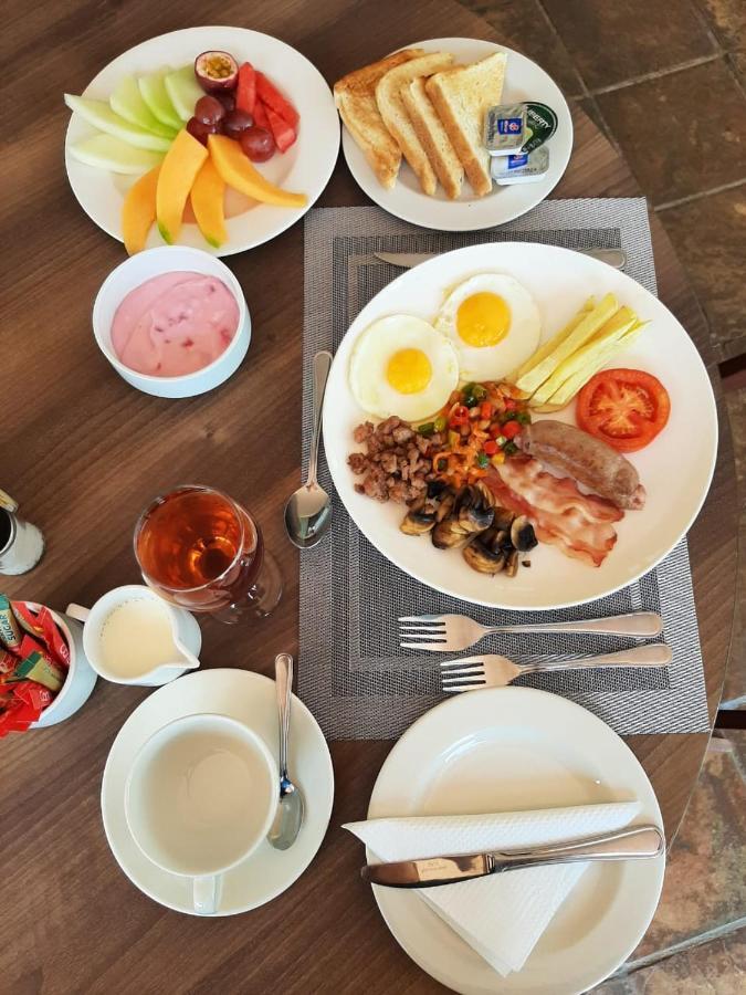 Serurubele Boutique Hotel Bosbokrand Ngoại thất bức ảnh