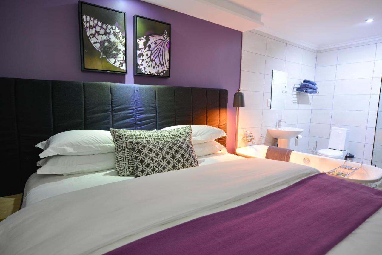 Serurubele Boutique Hotel Bosbokrand Ngoại thất bức ảnh